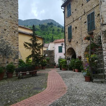 Casa Margherita Apartment Ceriana Exterior photo